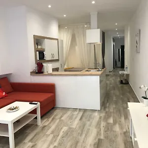 Cozy In The Heart Of Apartamento Torremolinos